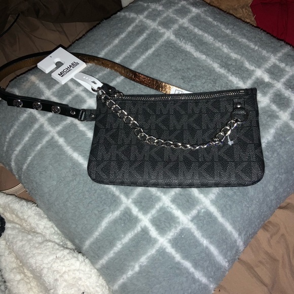 Michael Kors Waist Bag - Picture 1 of 1